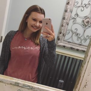 Meet your Posher, Breanne